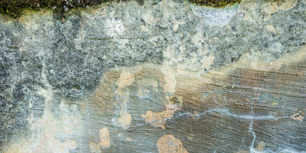 Pintar Fachadas de Casas Unifamiliares / Chalets en Girona · Impermeabilización de Filtraciones de Agua y Humedad