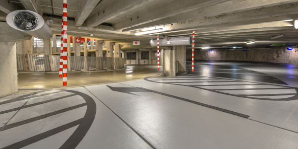Pintar Fachadas de Empresas / Negocios / Locales Comerciales en Girona · Pavimentos para Pintado de Suelos de Parkings y Garajes