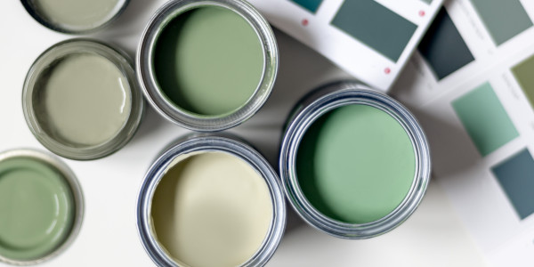 Pintar Fachadas de Empresas / Negocios / Locales Comerciales en Girona · Pintura Corportativa