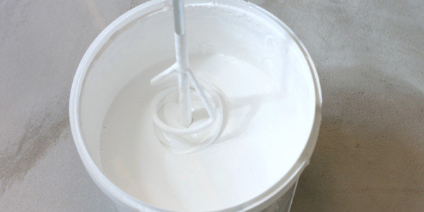 Pintar Fachadas de Empresas / Negocios / Locales Comerciales en Girona · Pinturas Lavables y Resistentes al Alto Tránsito