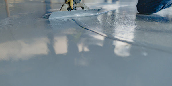 Pintar Fachadas de Naves Industriales, Fábricas y Almacenes en Girona · Pavimentos para Pintado de Parkings