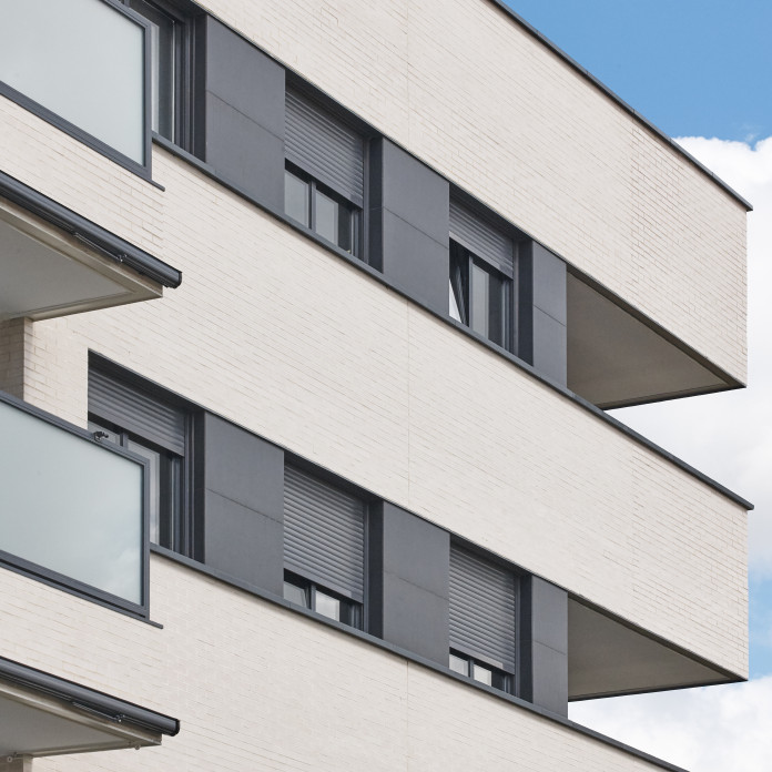 VKM Pintores · Pintar Fachadas y Patios de Luces de Comunidades Vecinos / Propietarios en Girona